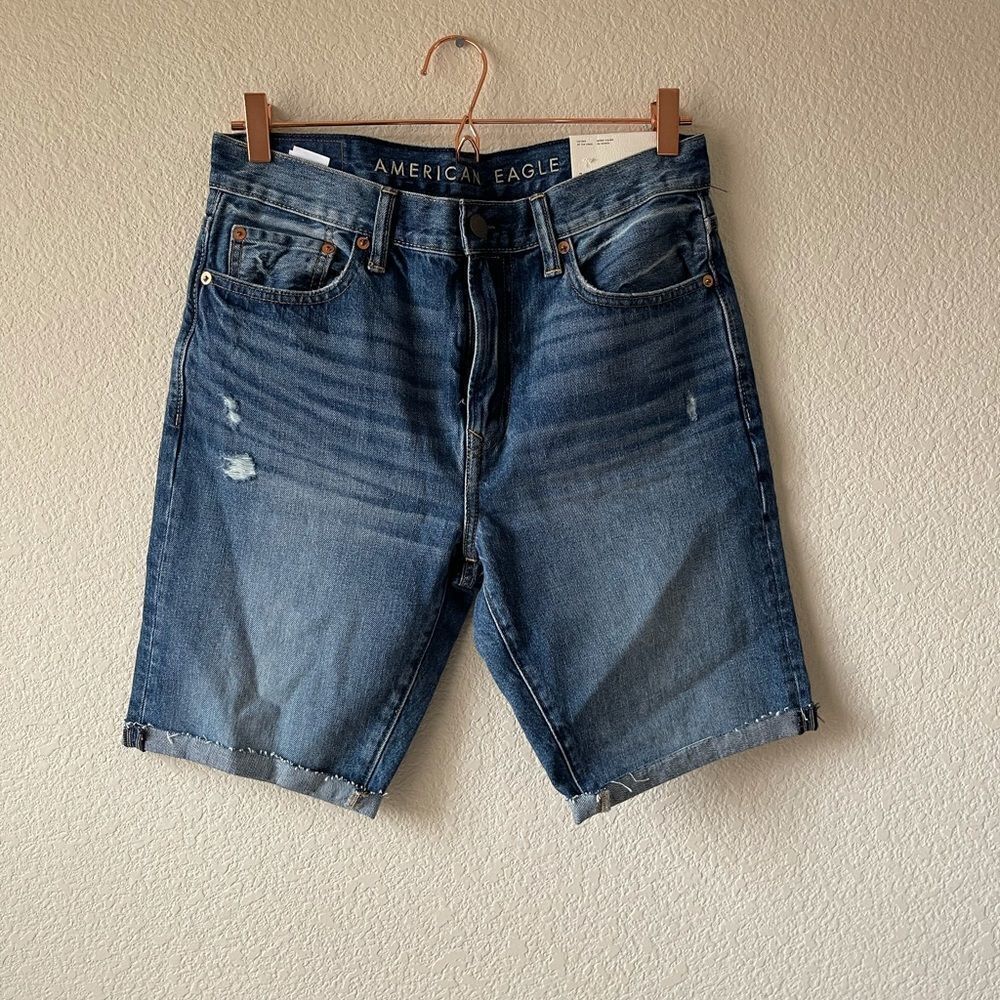 NWT American eagle‎ cutoff at the knee denim shorts